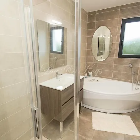 Bisca Jolie Maison-piscine Holiday home Biscarrosse