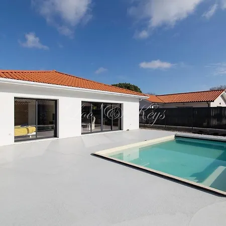 Bisca Jolie Maison-piscine *