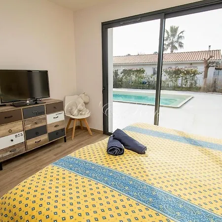 Bisca Jolie Maison-piscine בית נופש
